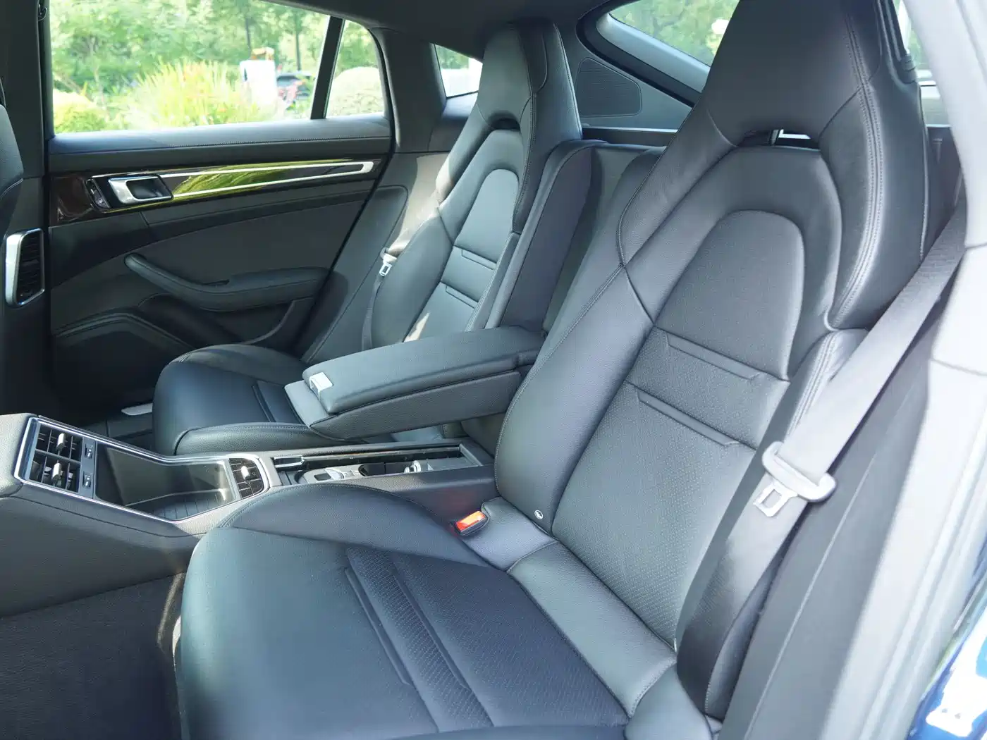Porsche Panamera 2017 Panamera 3.0T фото 9