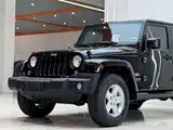 Фото 4 - Jeep Wrangler