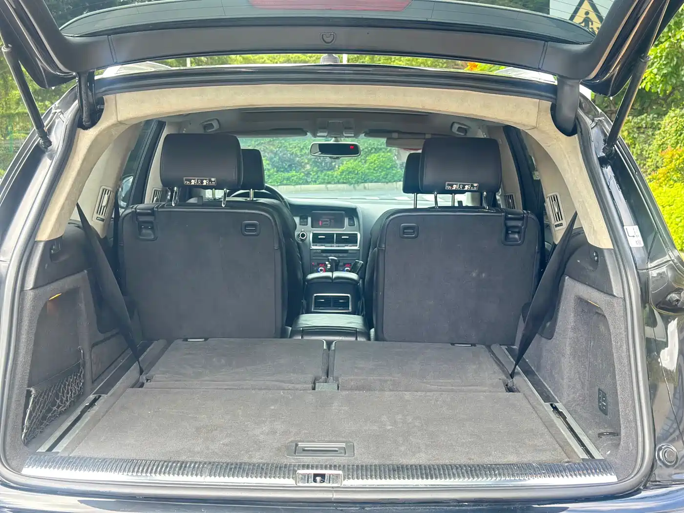 Фото 8 - Audi Q7