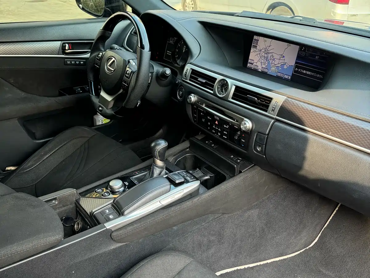 Lexus GS 2016 200t F SPORT фото 4