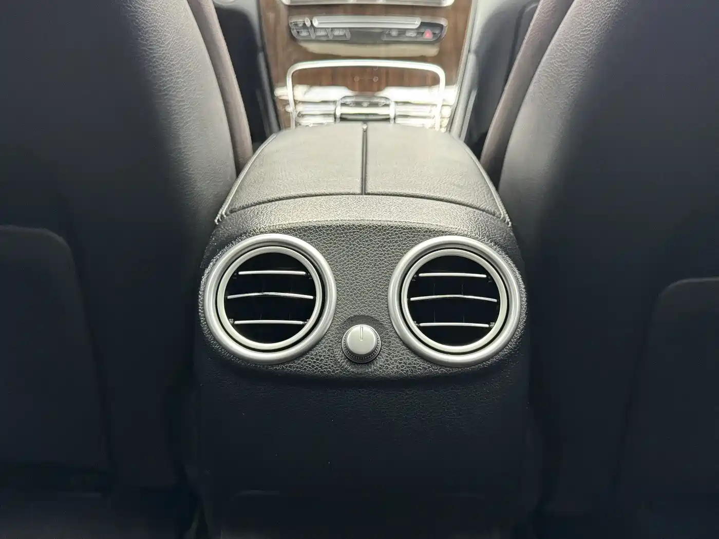 Mercedes-Benz GLC 2019 GLC 260 4MATIC Dynamic фото 17