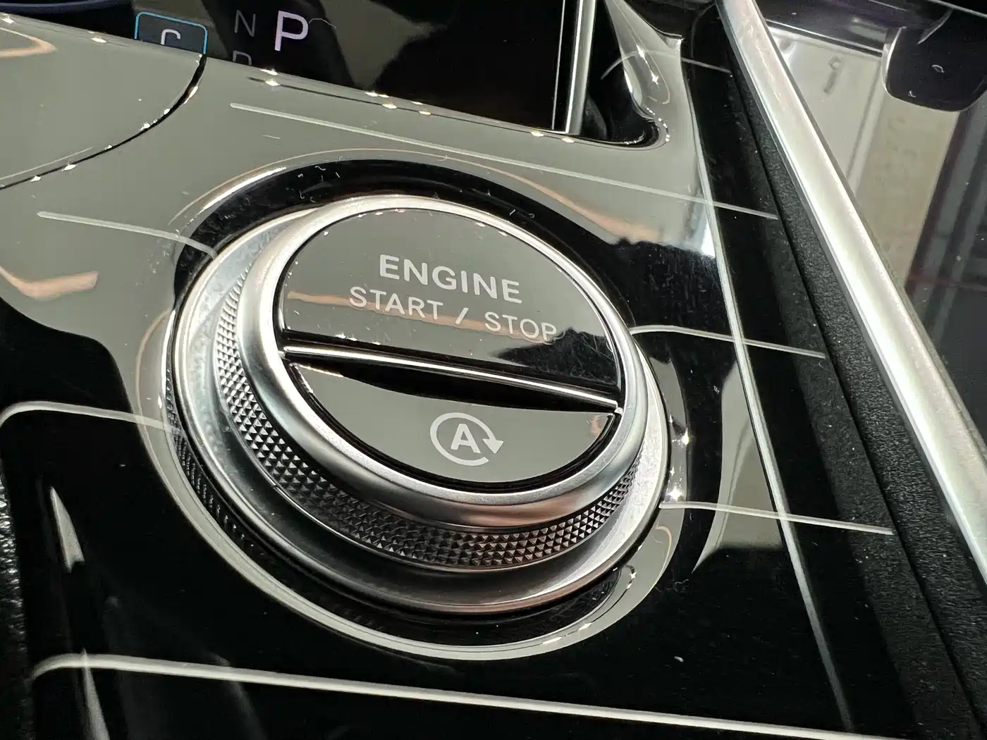 Mercedes-Benz E-Class 2024 Model E 260 L фото 35