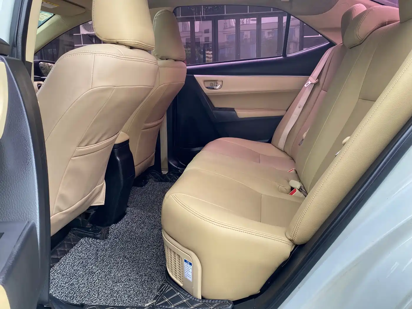 Toyota Levin 2017 Facelift Hybrid 1.8H GS E-CVT Elite Sunroof Edition China V фото 11