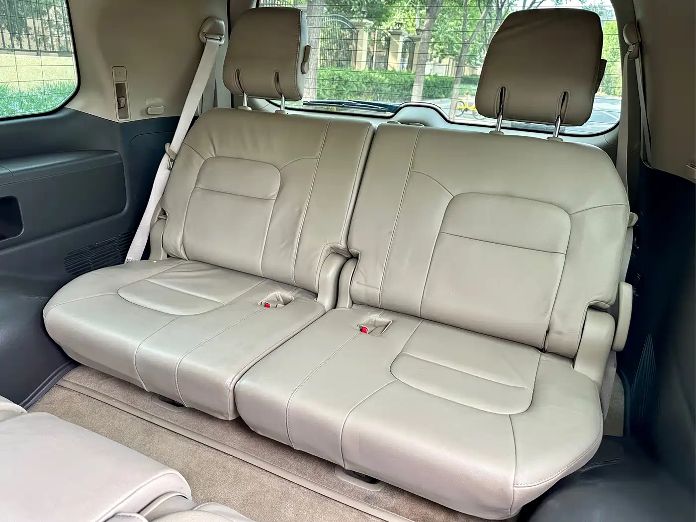 Toyota Land Cruiser 2010 Model 4.7L Automatic VX фото 13