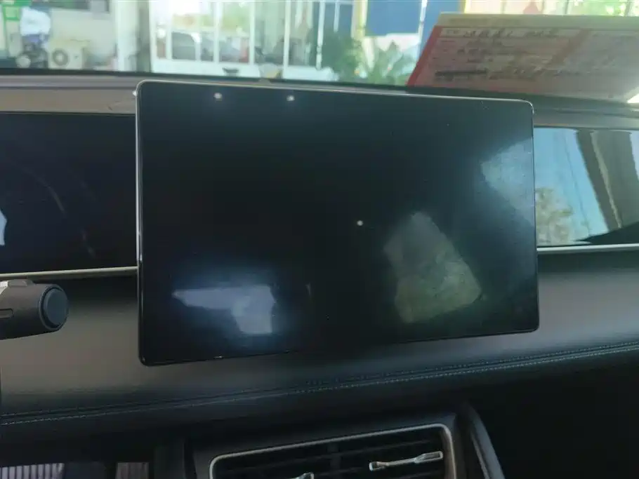BYD Qin L 2024 DM-i 120KM Leading фото 13