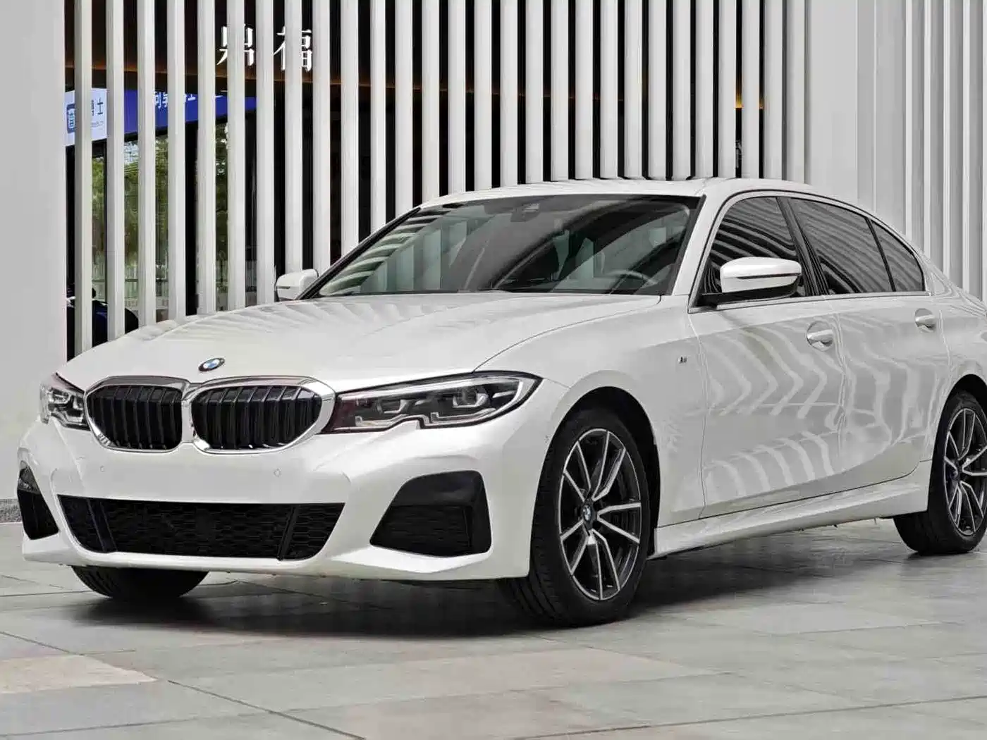 BMW 3 Series 2020 325Li M Sport Package