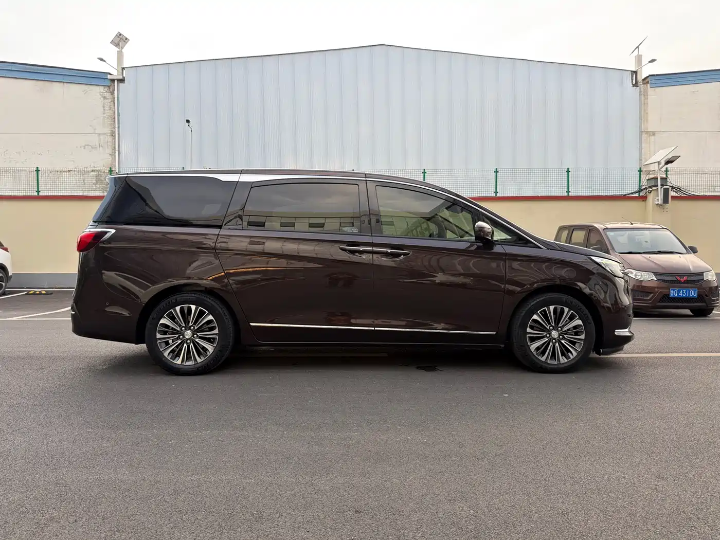 Buick GL8 2021 ES Landlord 653T Smart Flagship фото 19