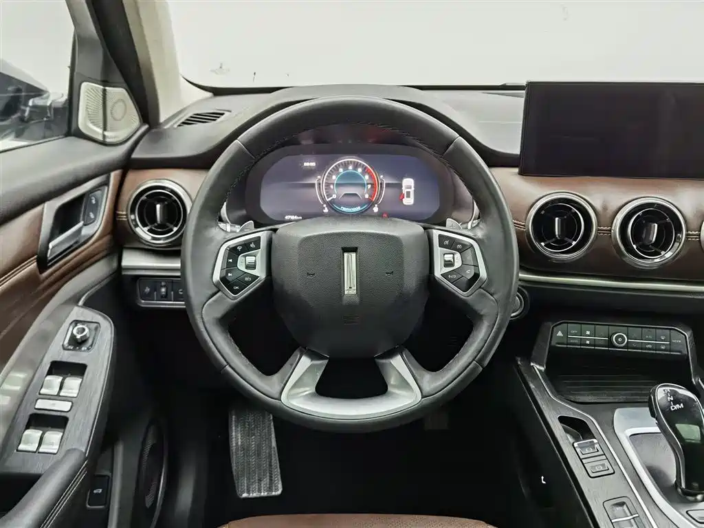 WEI PAI WEI BRAND VV6