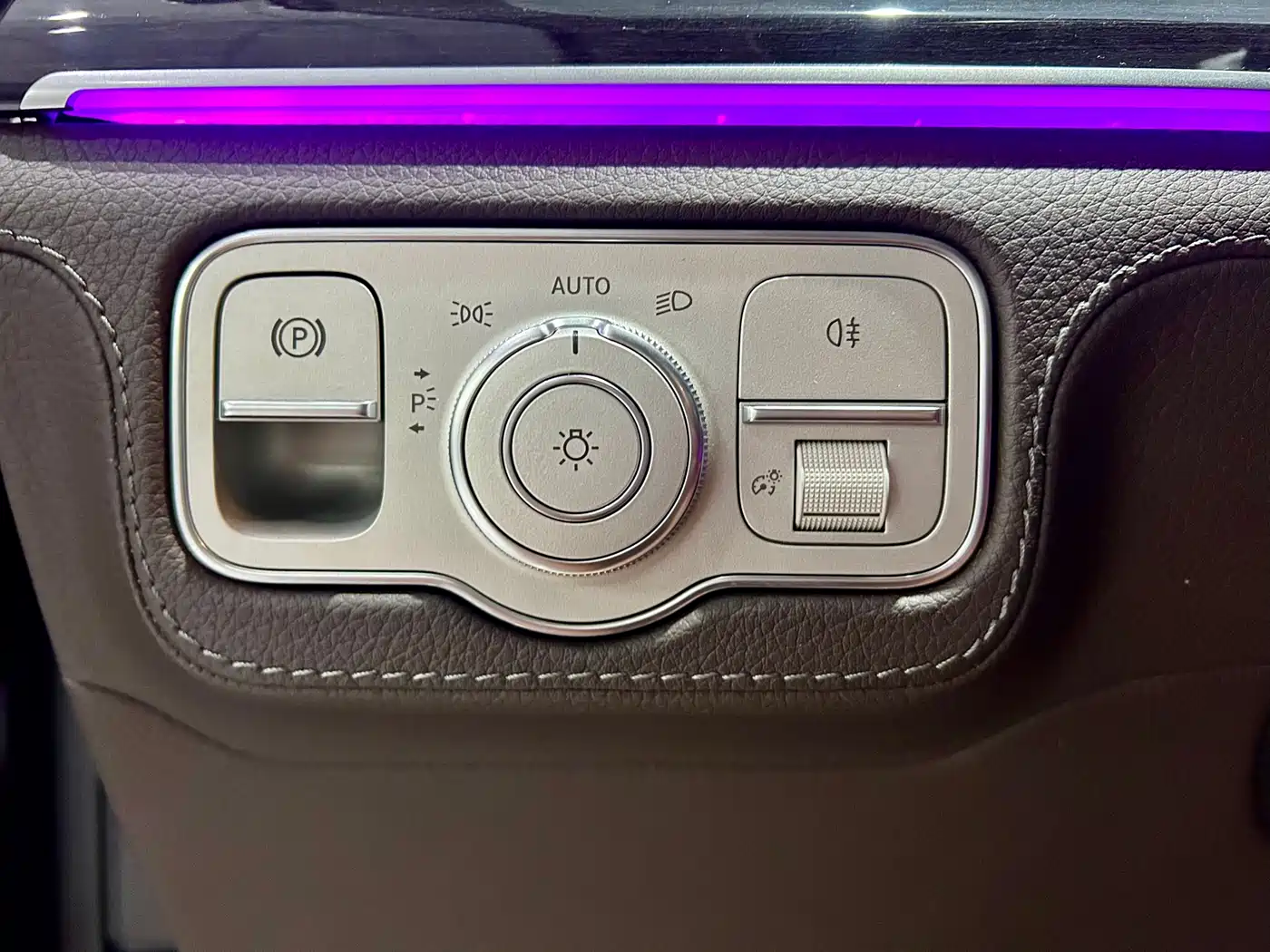 Mercedes-Benz GLS 2023 GLS 450 4MATIC Fashion Edition фото 22