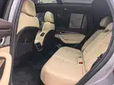 Фото 6 - Geely Monjaro