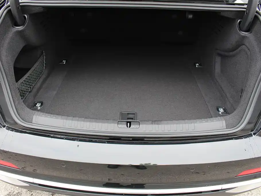 Audi A6L 2024 45 TFSI Premium Dynamic фото 6