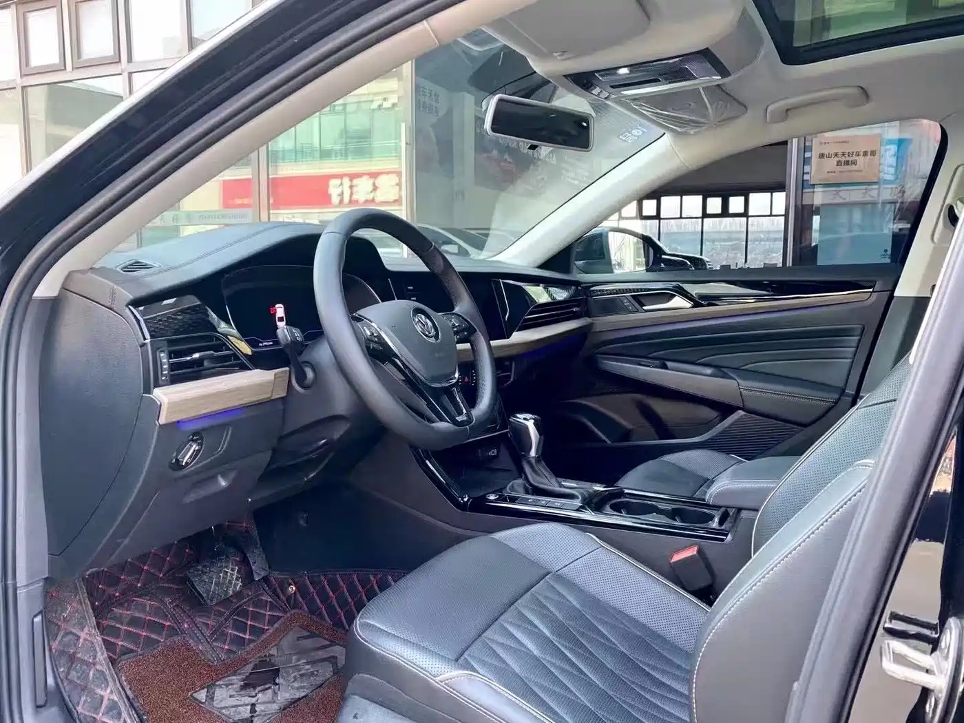 Фото 2 - Volkswagen Passat