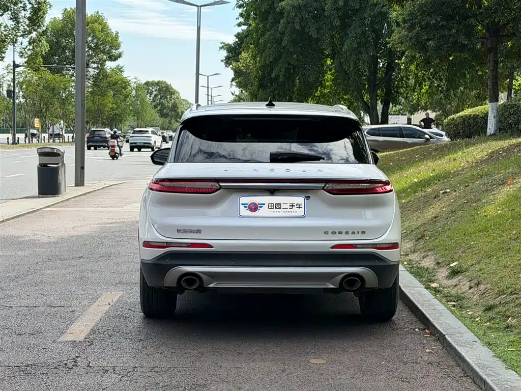 LINCOLN ADVENTURER