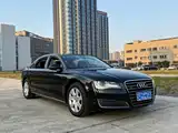 Фото 3 - Audi A8