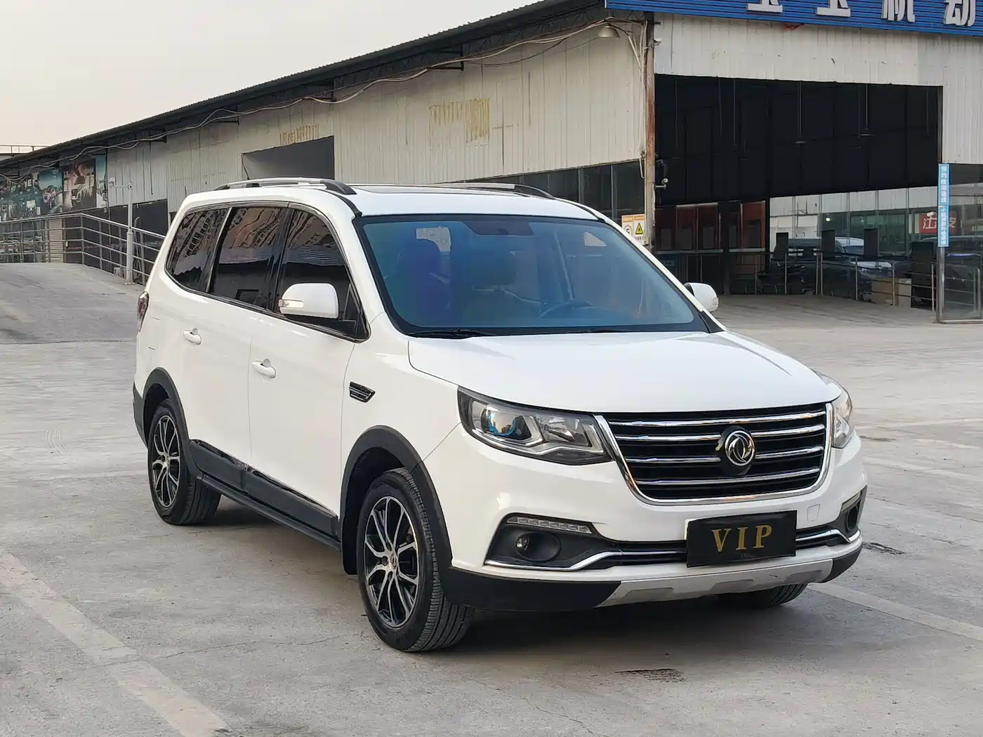 Dongfeng Fengxing Fengxing SX6 2016 2016 1.6L Manual Luxury