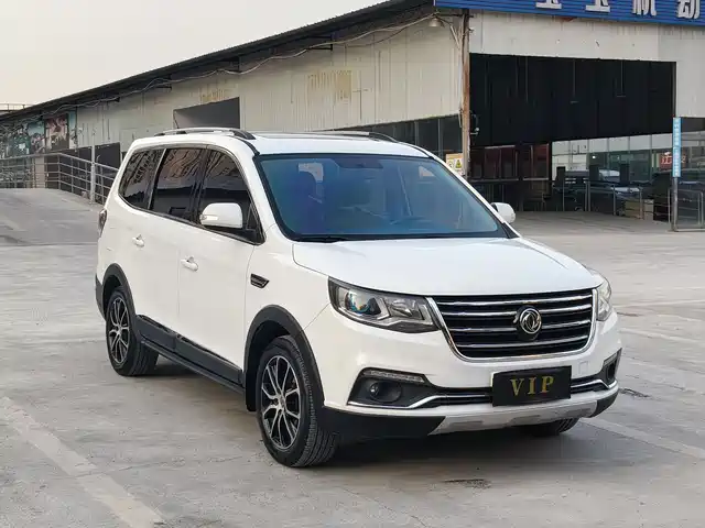 Dongfeng Fengxing Fengxing SX6 2016 1.6L Manual Luxury
