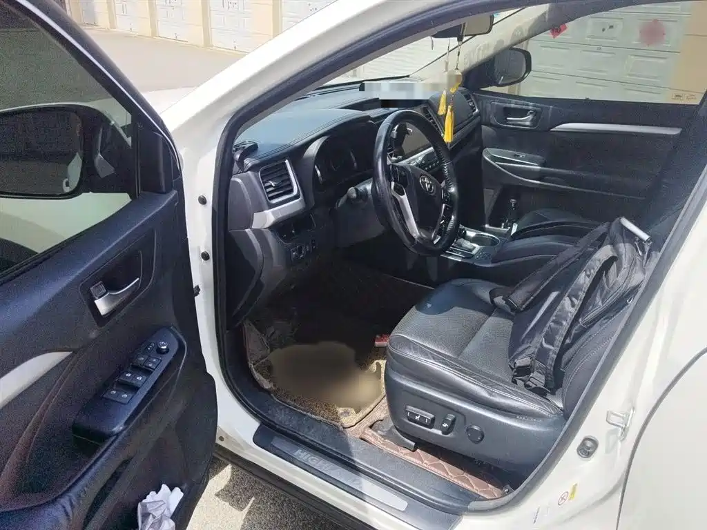 Toyota Highlander 2015 2.0T AWD Luxury Edition 7-seater фото 14