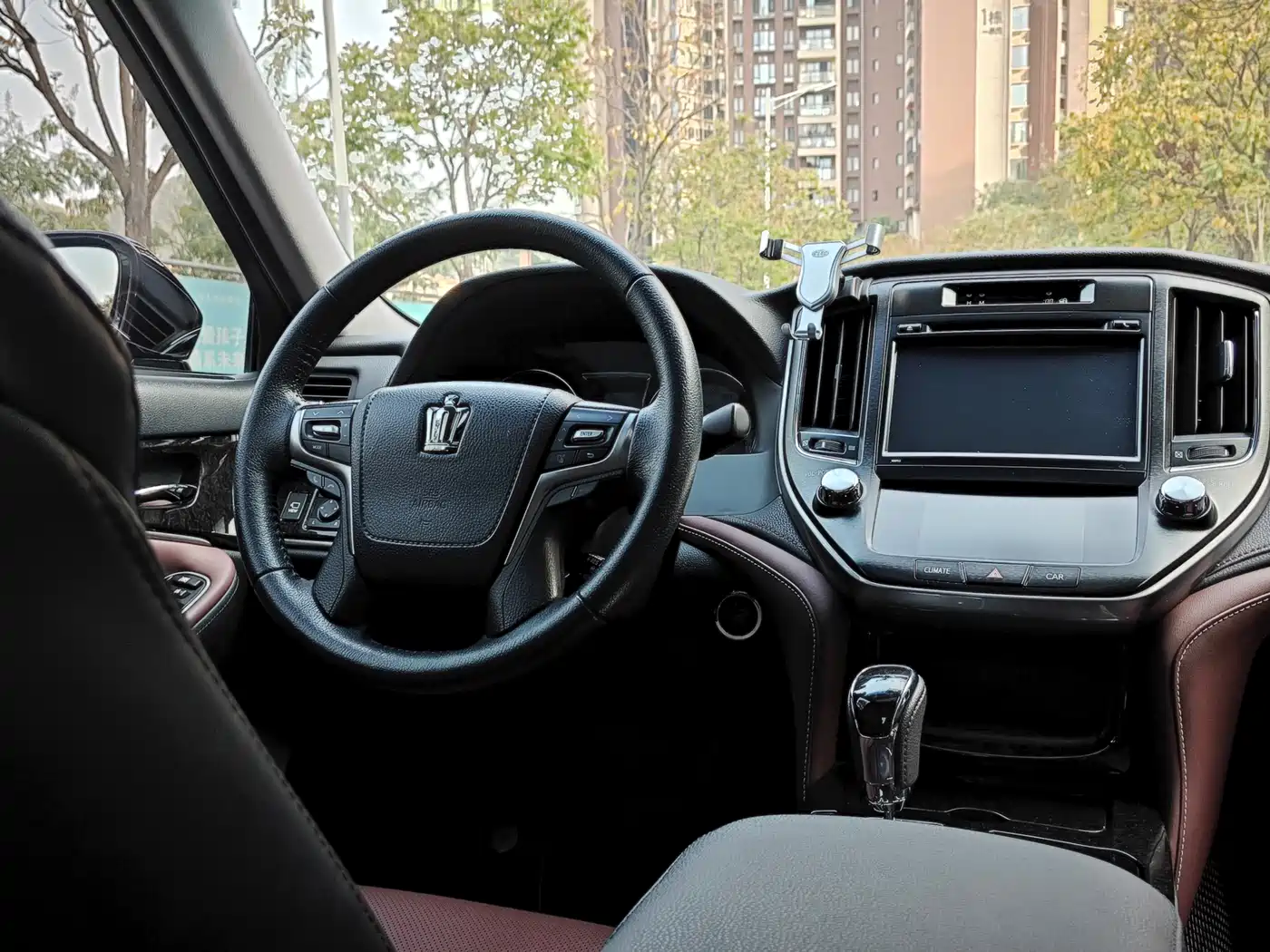 Toyota Crown 2018 2.0T Sport Edition фото 7
