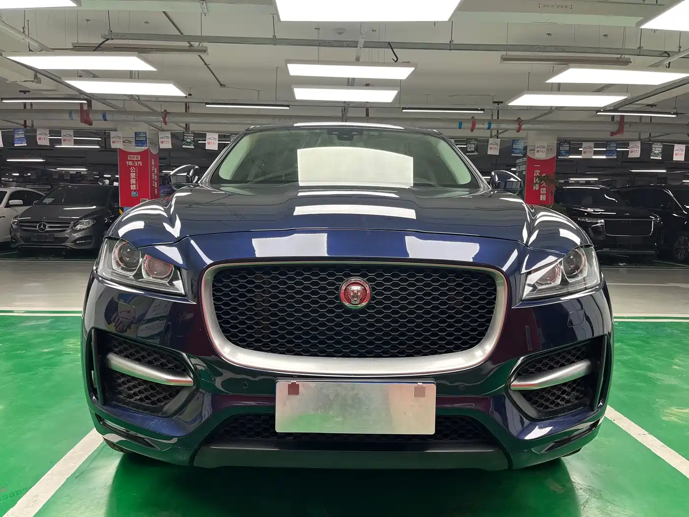 Jaguar F-PACE 2017 2016 2.0T FWD R-Sport Edition