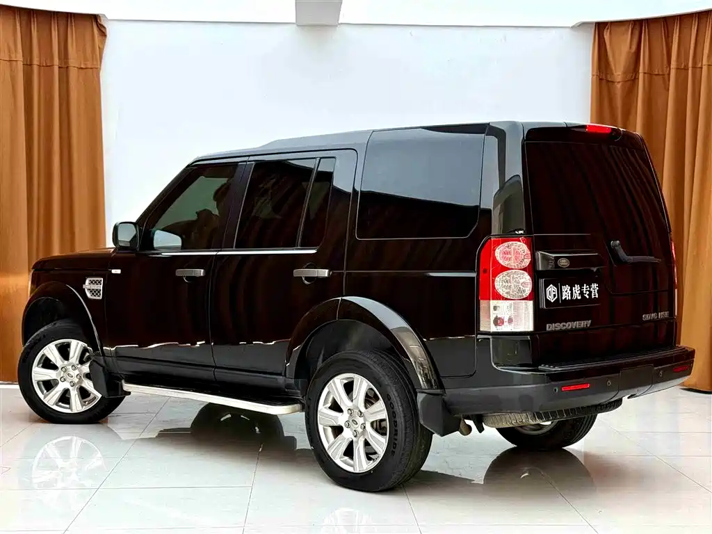 Land Rover Discovery 2015 3.0 SDV6 HSE Diesel фото 6