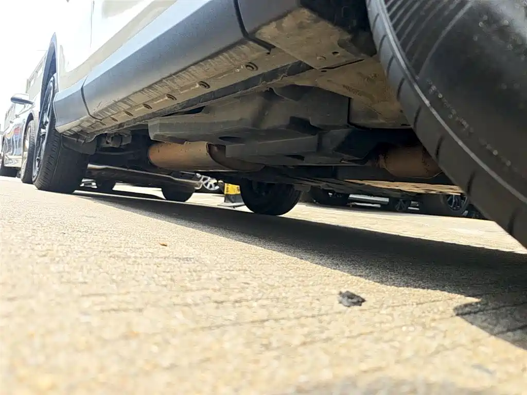 Toyota RAV4 Rongfang 2016 2.0L CVT 2WD Trend (China V) фото 21