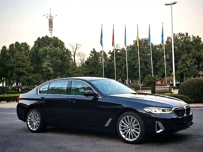 BMW 5 Series 2021 Facelift 530Li Premium M Sport Package