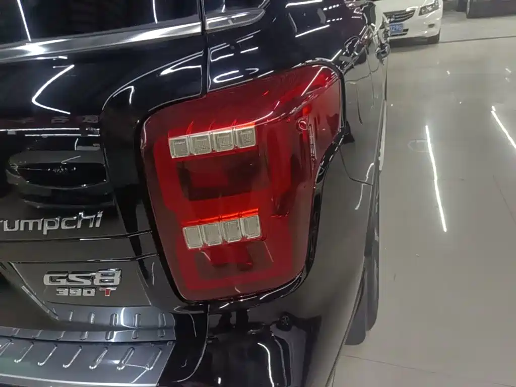 Фото 8 - GAC Trumpchi GS8