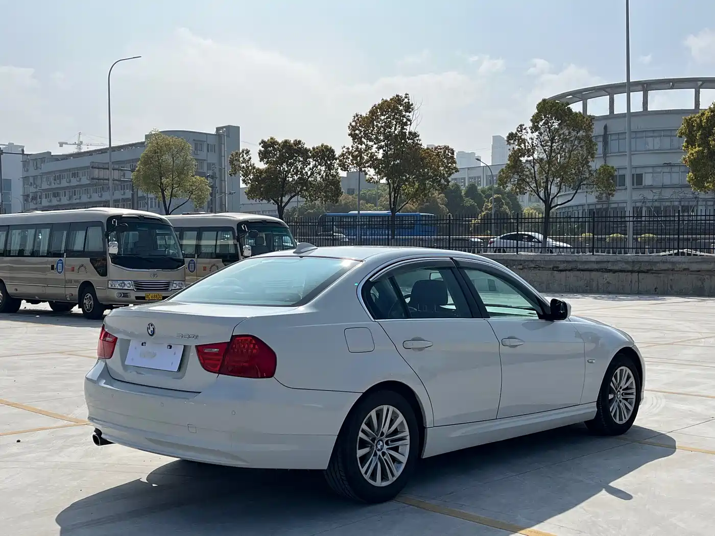 Фото 13 - BMW 3 Series