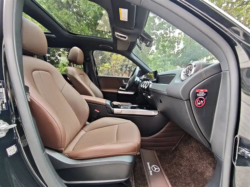 Mercedes-Benz GLB 2022 GLB 220 4MATIC фото 9