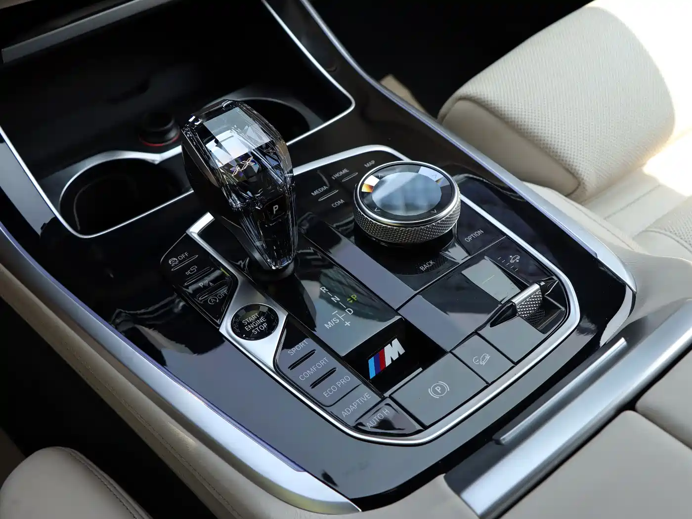 BMW X7 2019 xDrive40i Executive M Sport Package фото 18