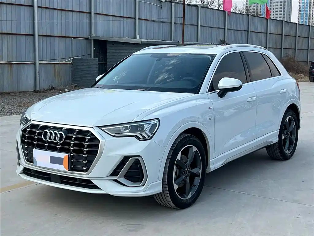 Audi Q3 2022 35 TFSI Fashion Dynamic