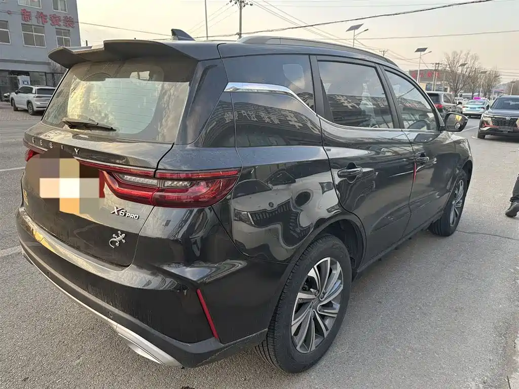 GEELY AUTOMOBILE VISION X6