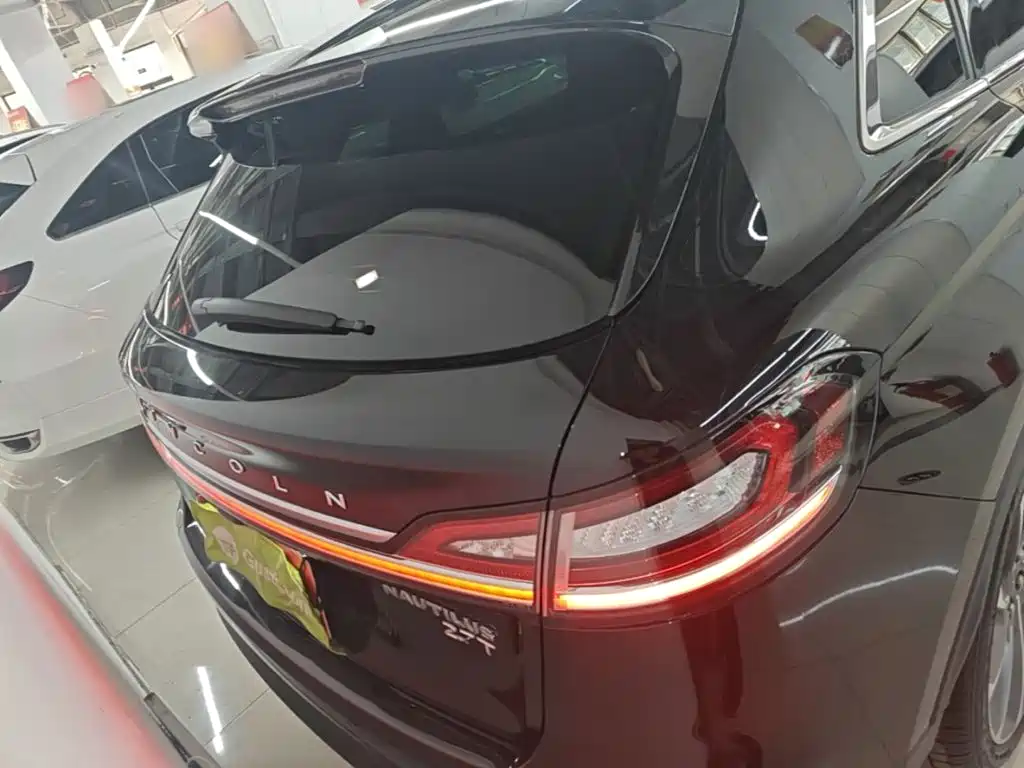 Lincoln Nautilus 2022 2021 2.7T AWD Prestige Edition