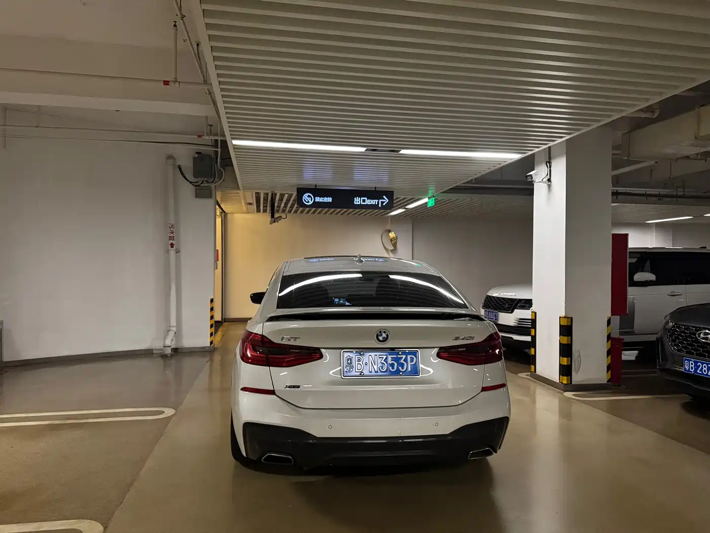 BMW 6 Series GT 2018 640i xDrive M Sport Package фото 4