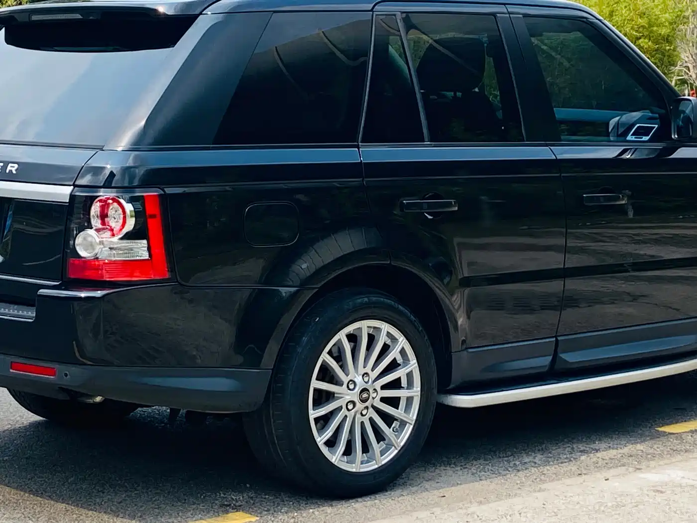 Land Rover Range Rover Sport 2013 3.0 TDV6 Diesel фото 9