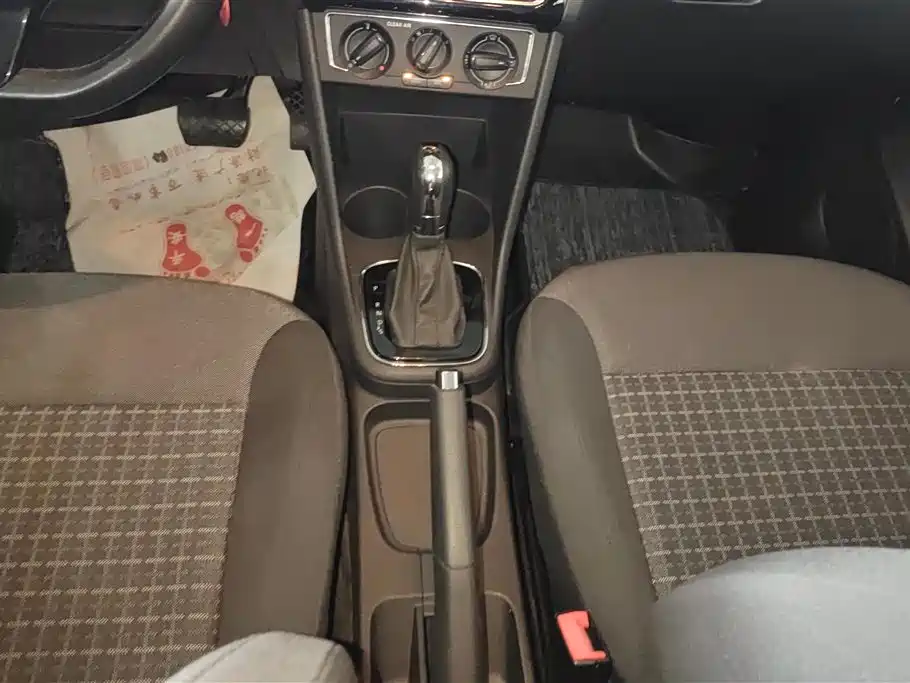 Volkswagen Polo 2018 1.5L Auto Comfort фото 16