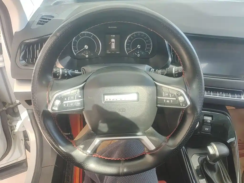 Photo 11 - Haval H2s
