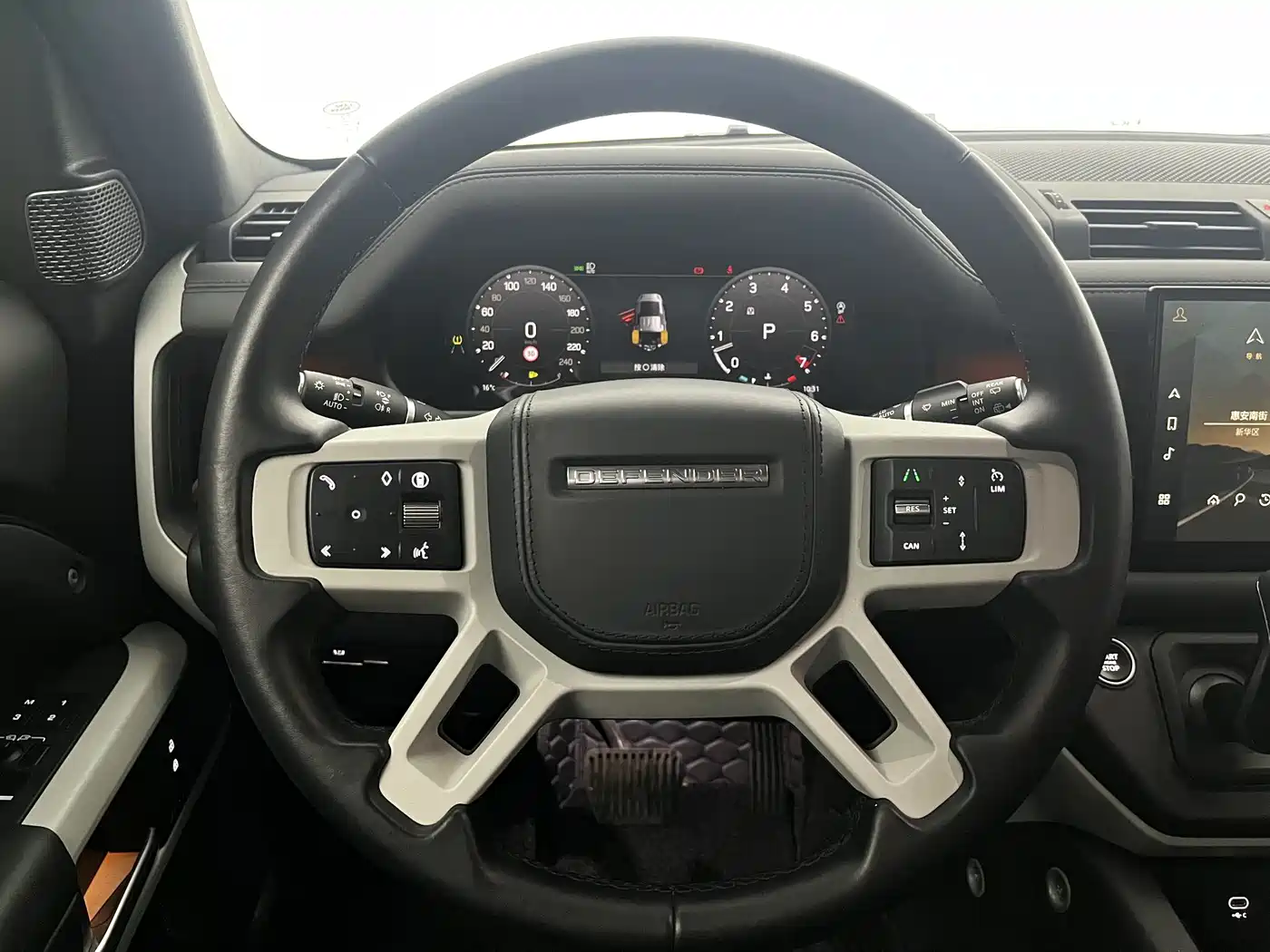 Land Rover Defender 2024 110 3.0T P400 X-DYNAMIC HSE фото 10