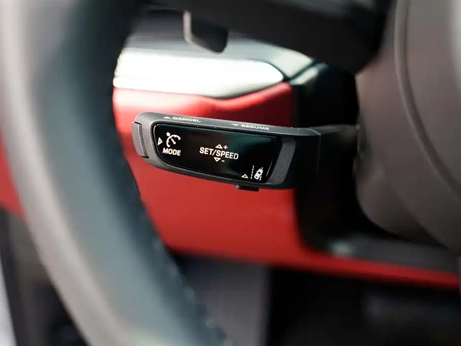 Porsche Cayenne 2025 Cayenne 3.0T Dream Chaser Edition фото 15