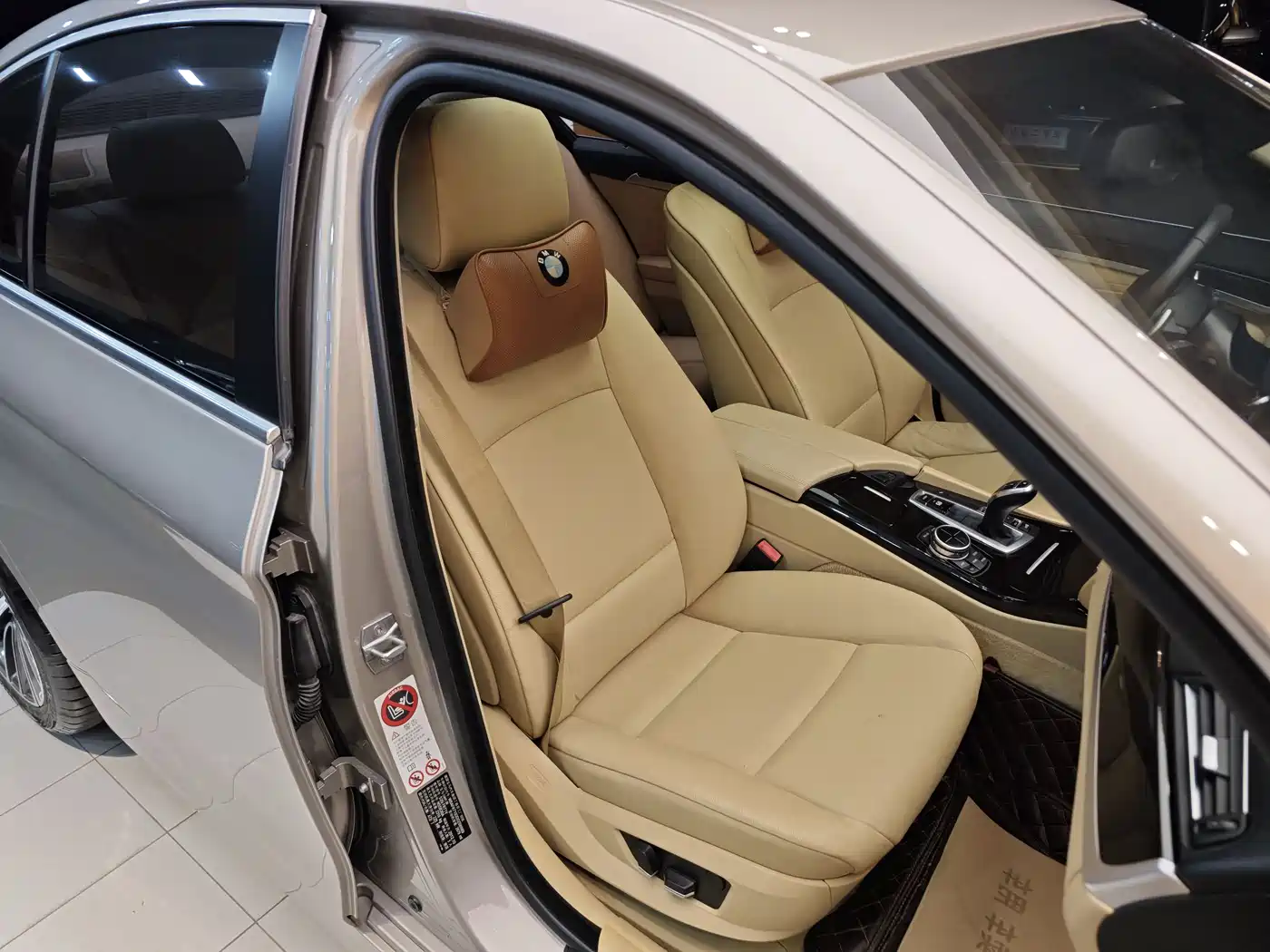 BMW 5 Series (Import) 2013 535i Leading Sport фото 35