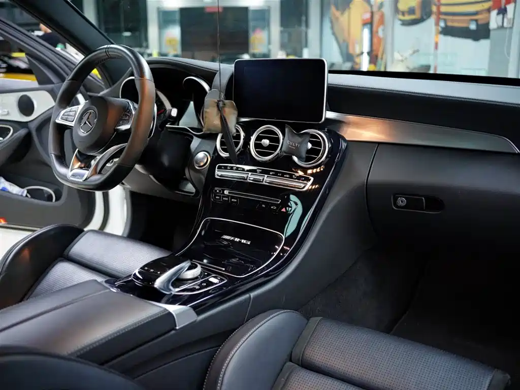 Mercedes-Benz C-Class AMG 2015 AMG C 63 фото 43