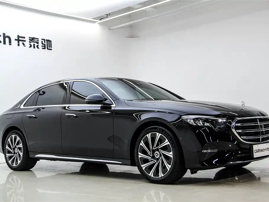 Mercedes-Benz E-Class 2025 E 300 L Luxury фото 4