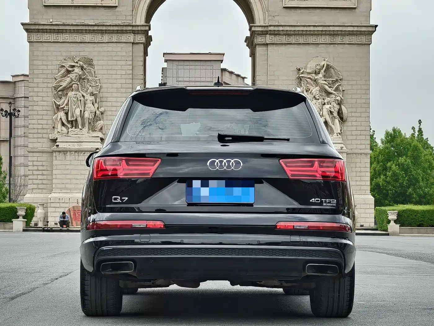 AUDI Q7