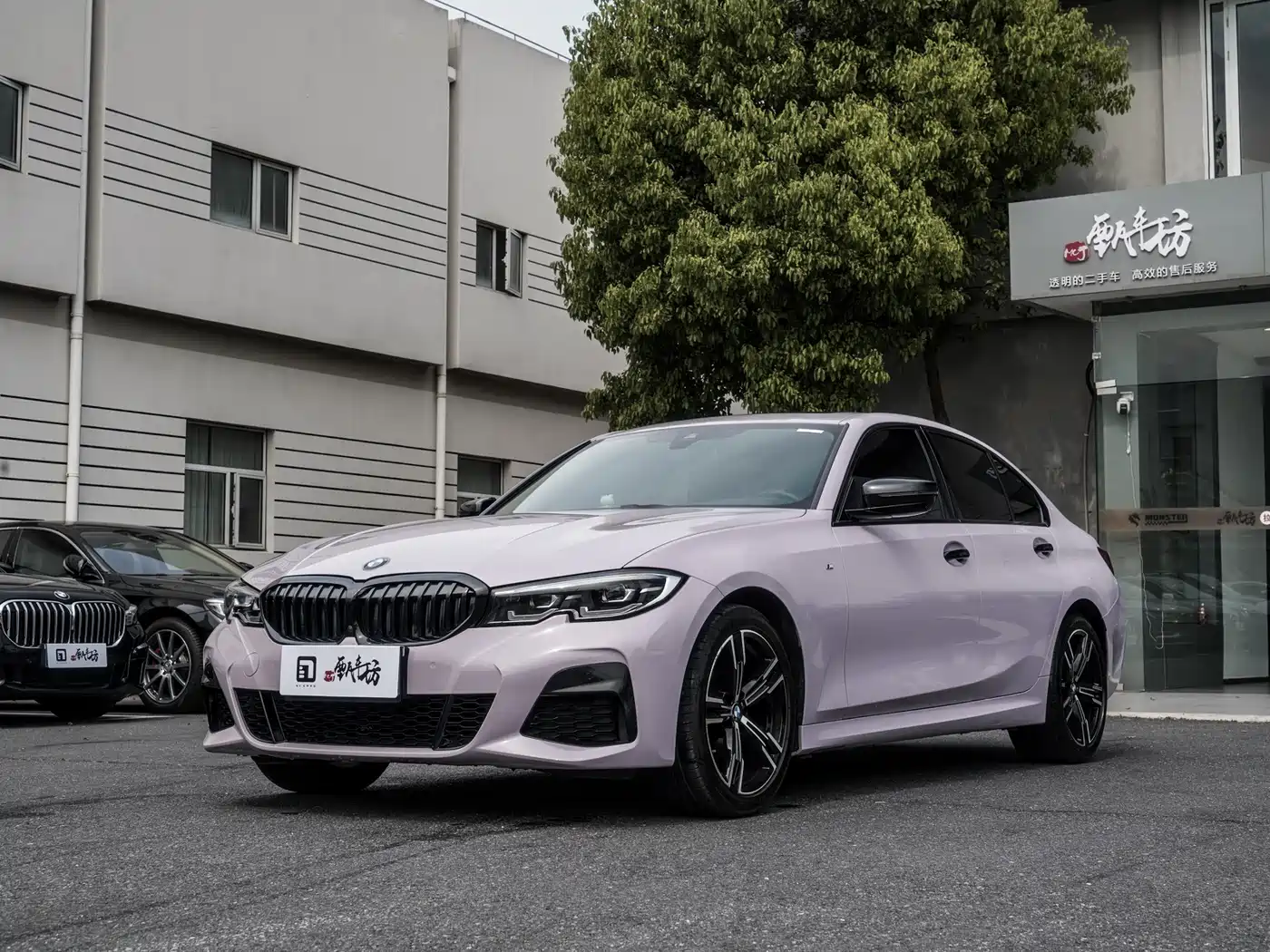 BMW 3-SERIES