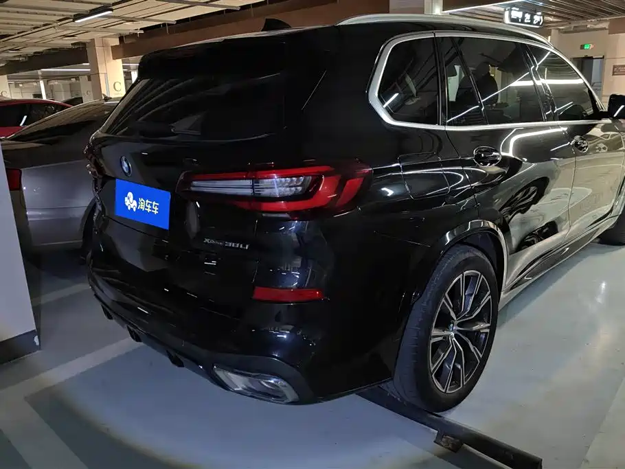 BMW X5 2022 xDrive 30Li Premium M Sport Package фото 3