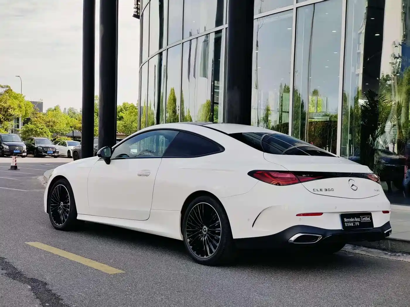 Mercedes-Benz CLE 2024 CLE 300 4MATIC Luxury Coupe фото 8