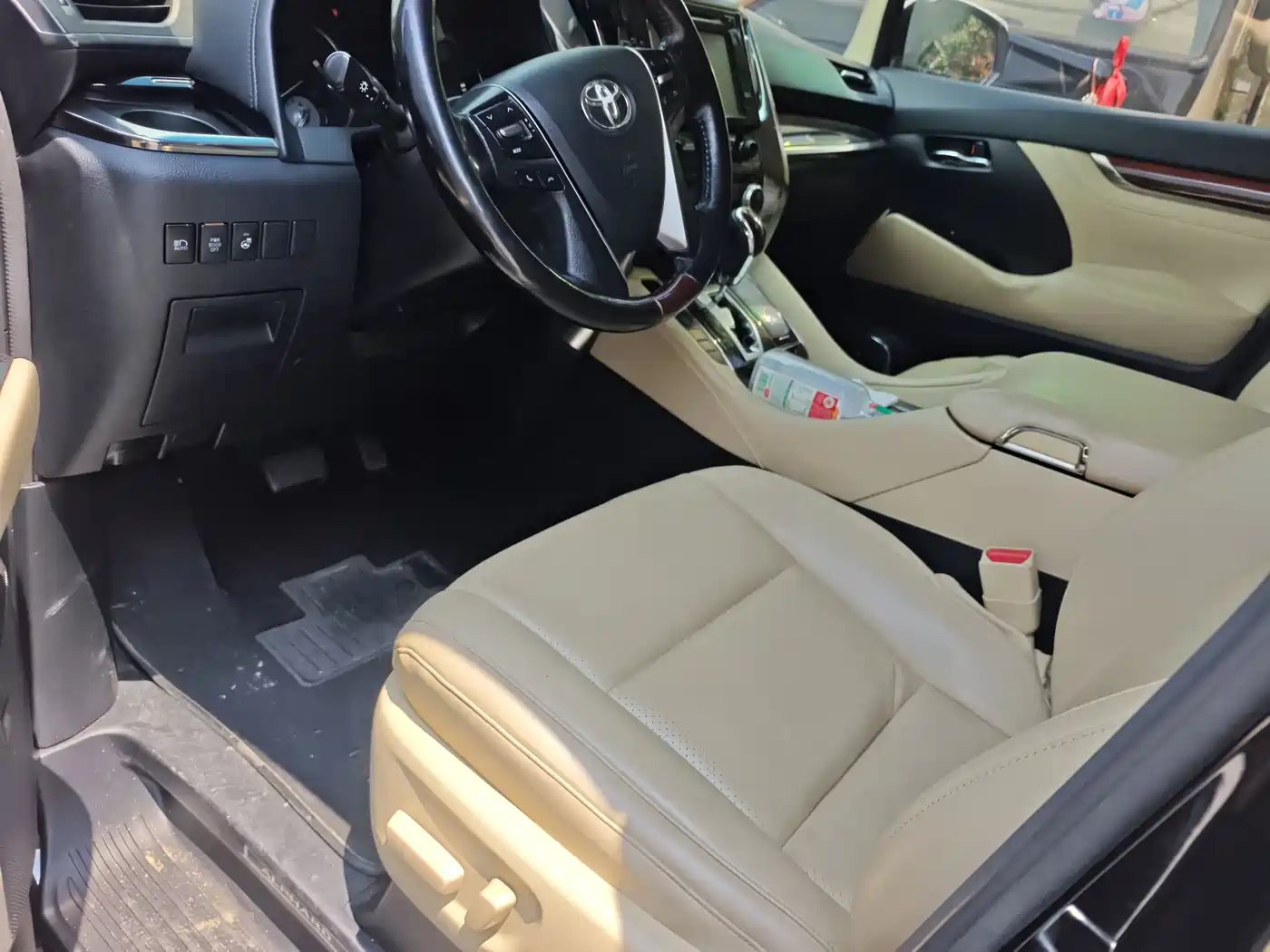 Toyota Alphard 2015 3.5L Luxury Edition фото 10