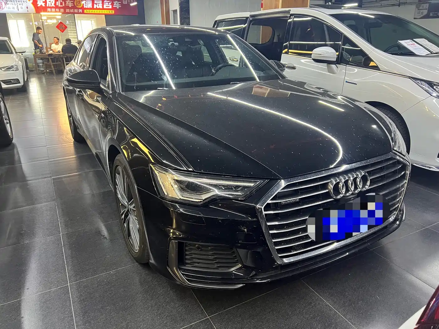 Audi A6L 2021 45 TFSI quattro Exclusive Sport фото 2