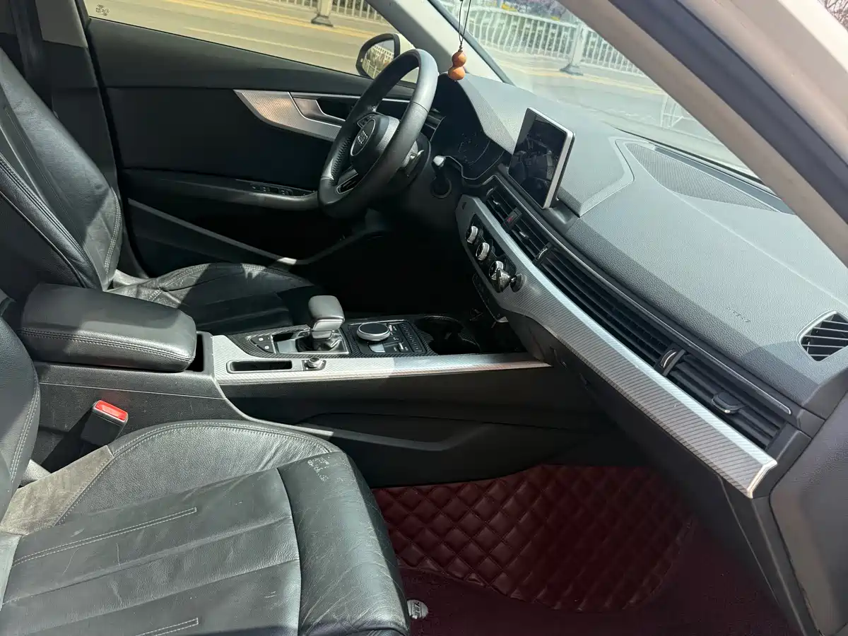 Audi A4L 2017 Plus 40 TFSI Fashion фото 9