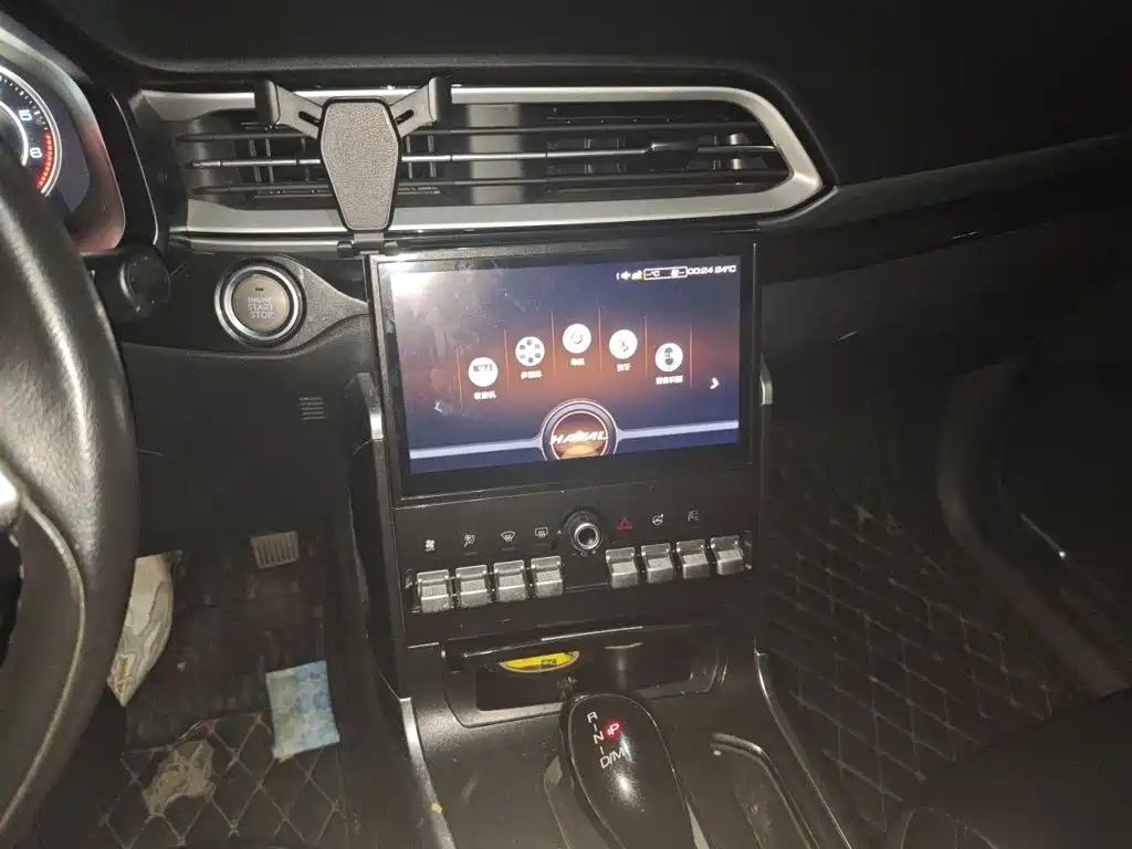 Фото 9 - Haval F5